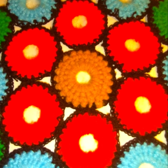 Mid Century hand done in Bl,Gr,Orange and Blk. So fantastic. Hard to find. - Picture 4 of 4